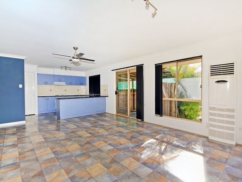 29 Chatfield Street, Edens Landing QLD 4207