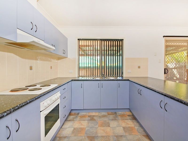 29 Chatfield Street, Edens Landing QLD 4207