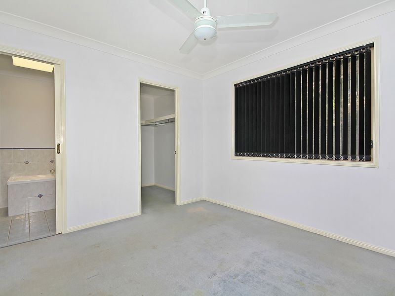 29 Chatfield Street, Edens Landing QLD 4207