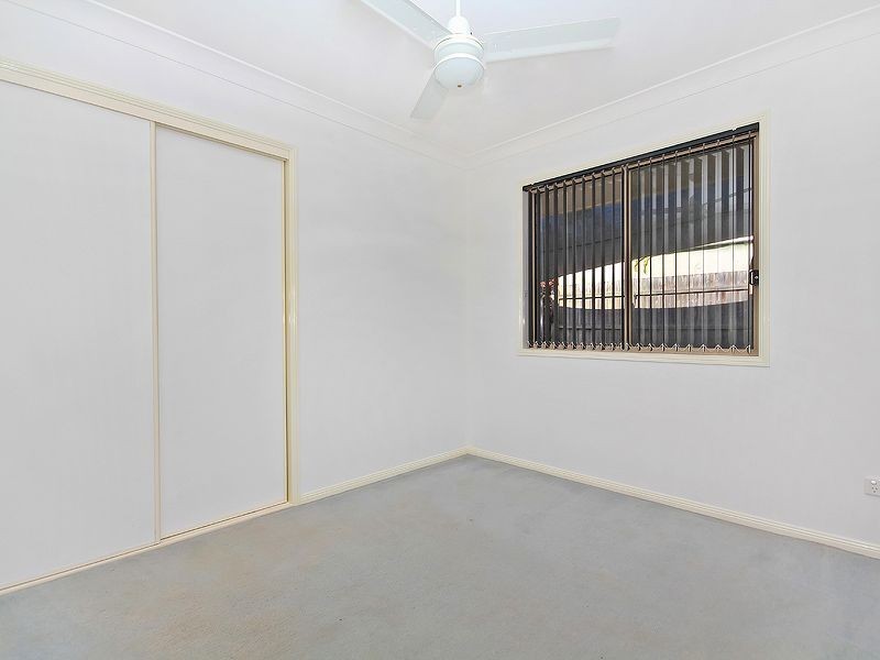 29 Chatfield Street, Edens Landing QLD 4207