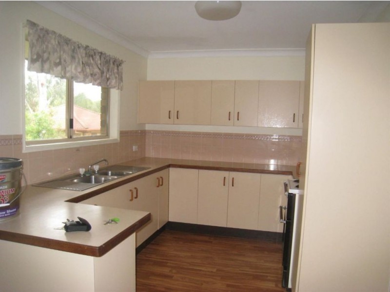 25 Tregana Circuit, Edens Landing QLD 4207