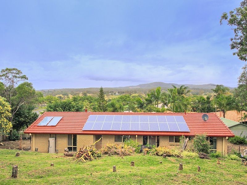 18 Breeze Ct, Mount Warren Park QLD 4207