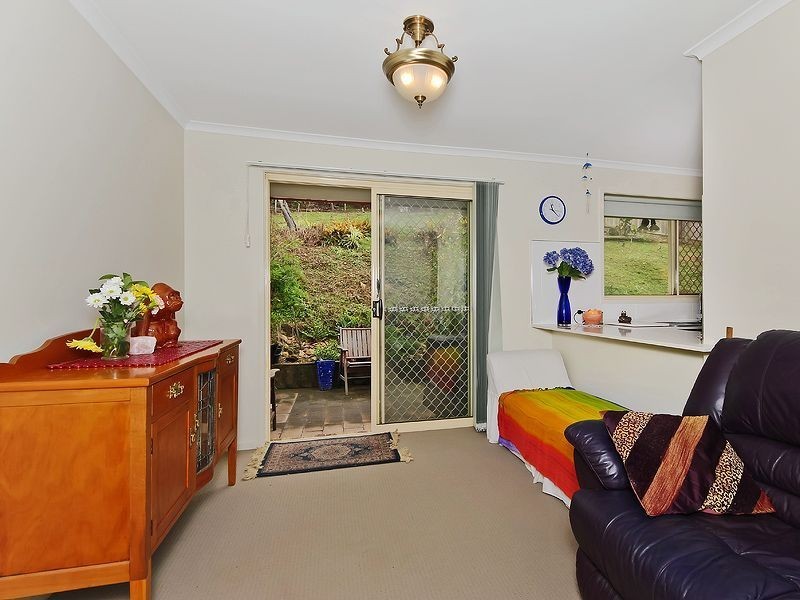 18 Breeze Ct, Mount Warren Park QLD 4207