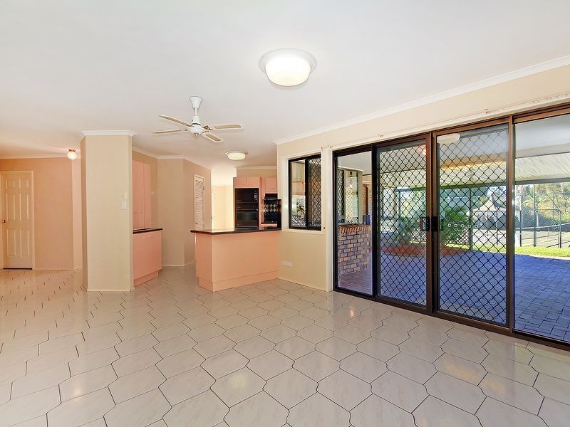 2/53 Ivanhoe Drive, Edens Landing QLD 4207