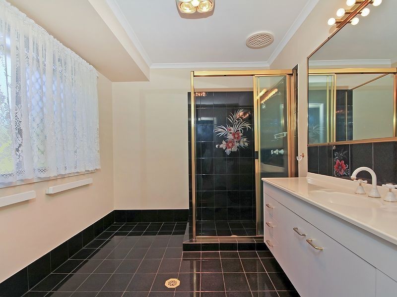 2/53 Ivanhoe Drive, Edens Landing QLD 4207