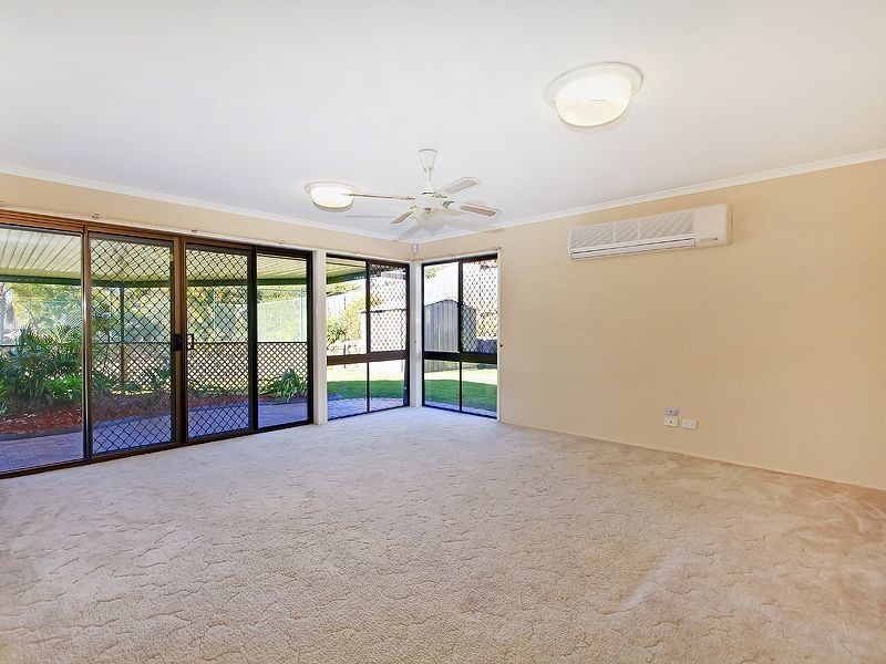 2/53 Ivanhoe Drive, Edens Landing QLD 4207