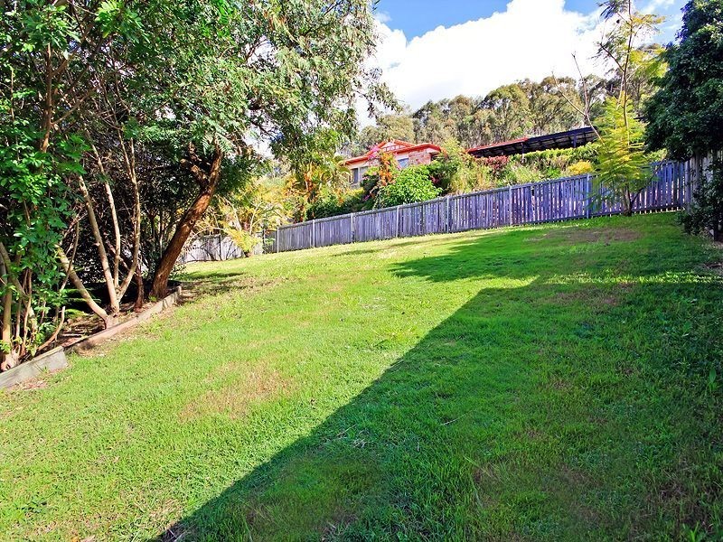 Edens Landing QLD 4207