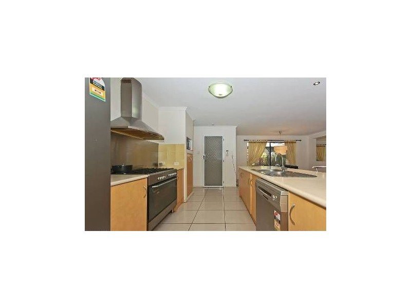 44 Mountain View Crescent, Mount Warren Park QLD 4207