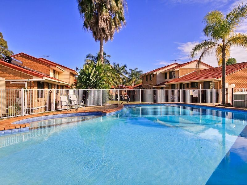 17/15 Lane Ct, Mount Warren Park QLD 4207