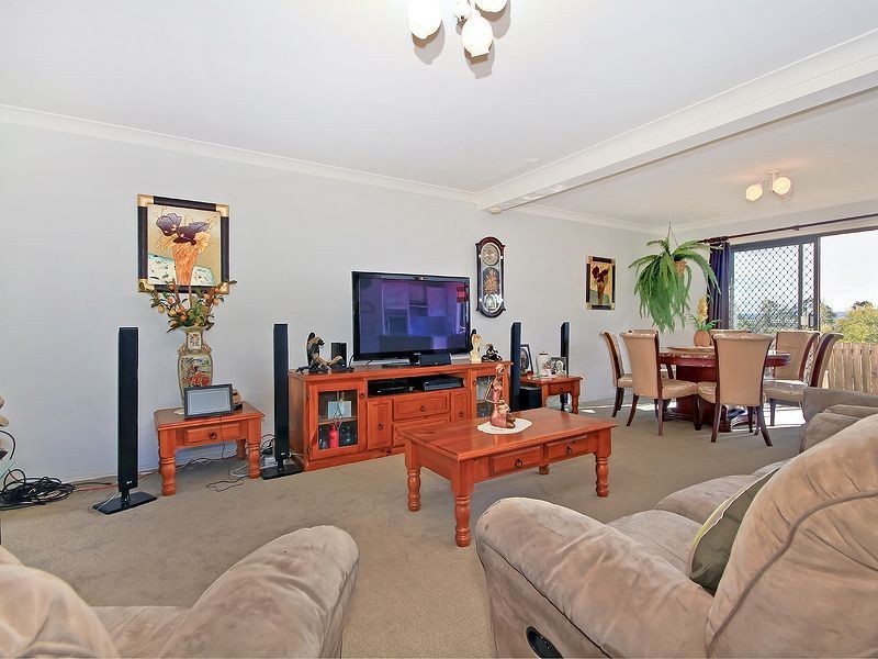 17/15 Lane Ct, Mount Warren Park QLD 4207