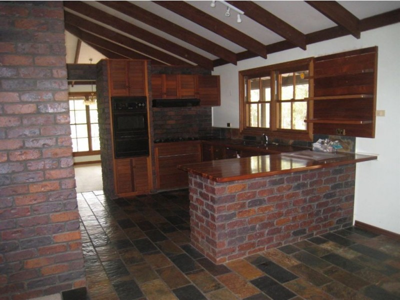 132 Buccan Road, Buccan QLD 4207