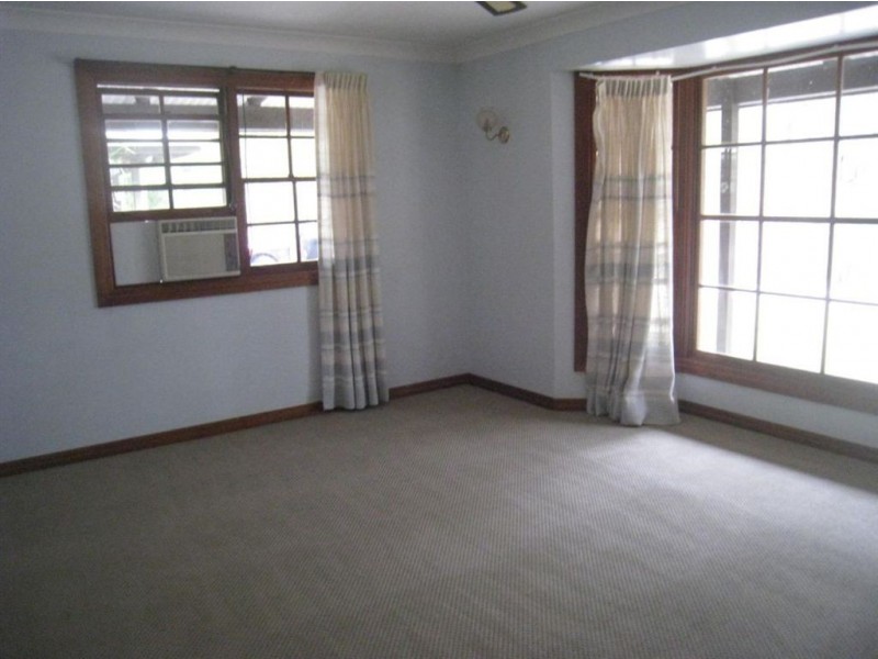 132 Buccan Road, Buccan QLD 4207