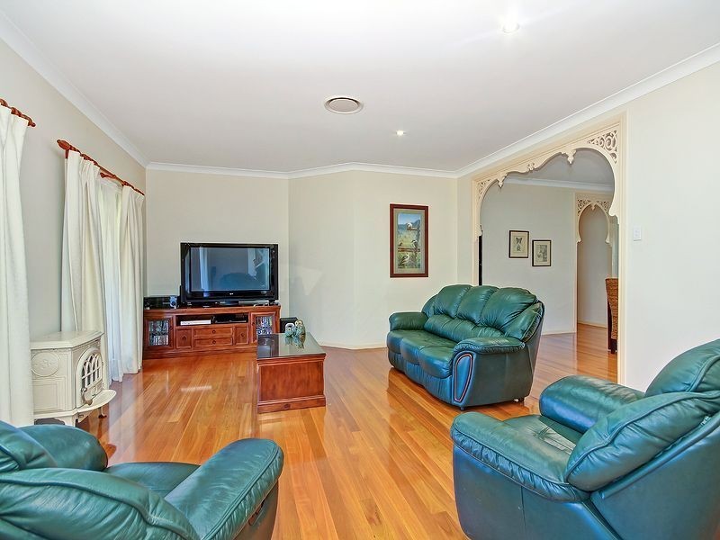 61 Rebecca Drive, Chambers Flat QLD 4133