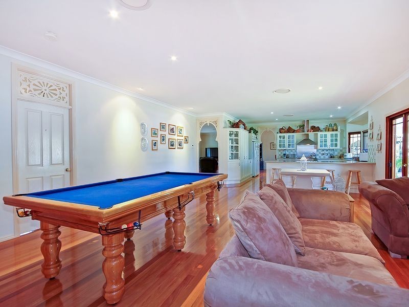 61 Rebecca Drive, Chambers Flat QLD 4133