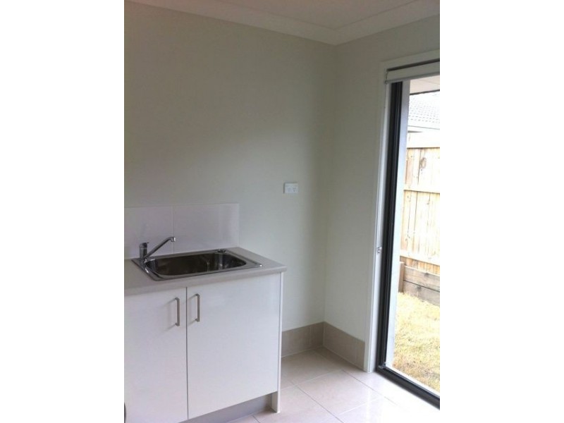 3 Maud St, Bannockburn QLD 4207