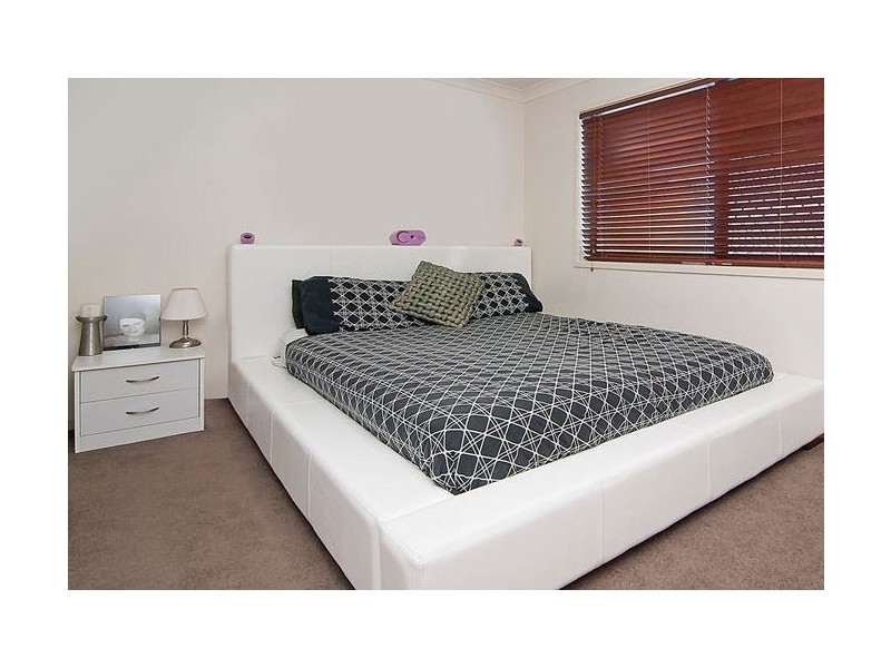 74 Mossman Pde, Waterford QLD 4133