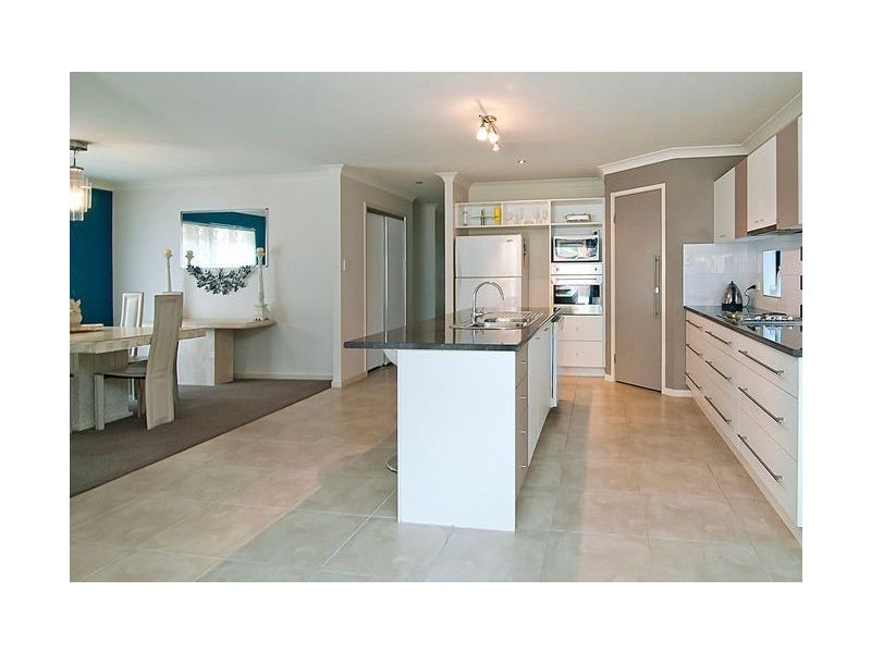 74 Mossman Pde, Waterford QLD 4133