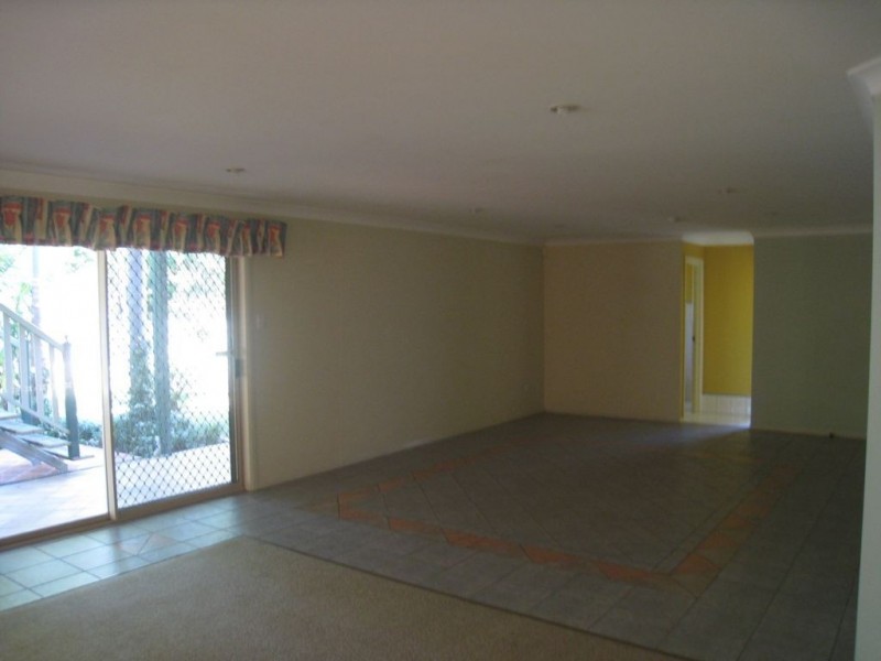 12 Chapman Drive, Beenleigh QLD 4207