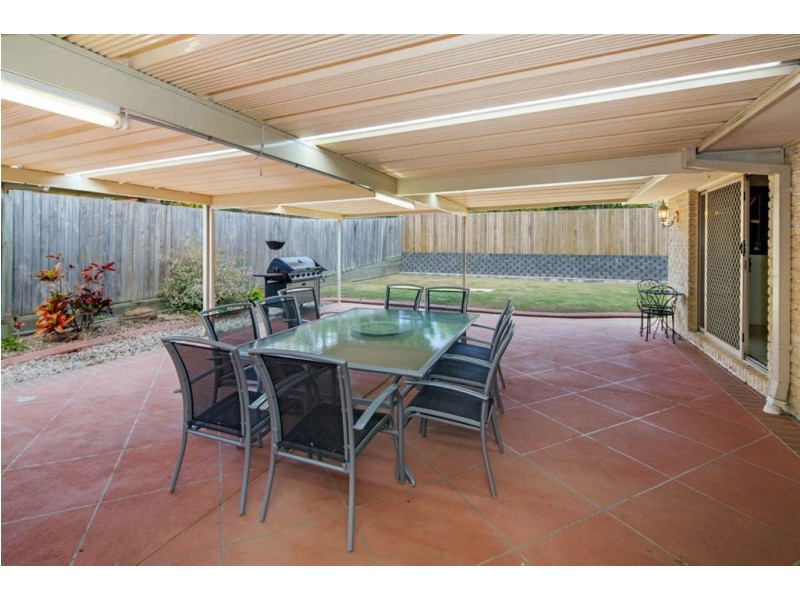 35 Albert Valley Drive, Bahrs Scrub QLD 4207