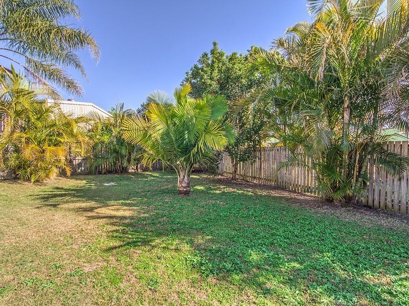 12 Houdini Tce, Edens Landing QLD 4207