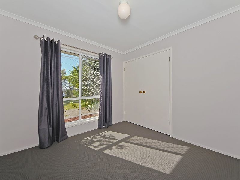 12 Houdini Tce, Edens Landing QLD 4207