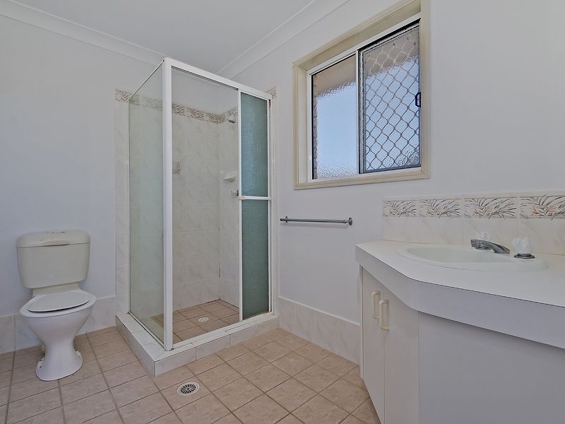 11 Kummara Road, Edens Landing QLD 4207