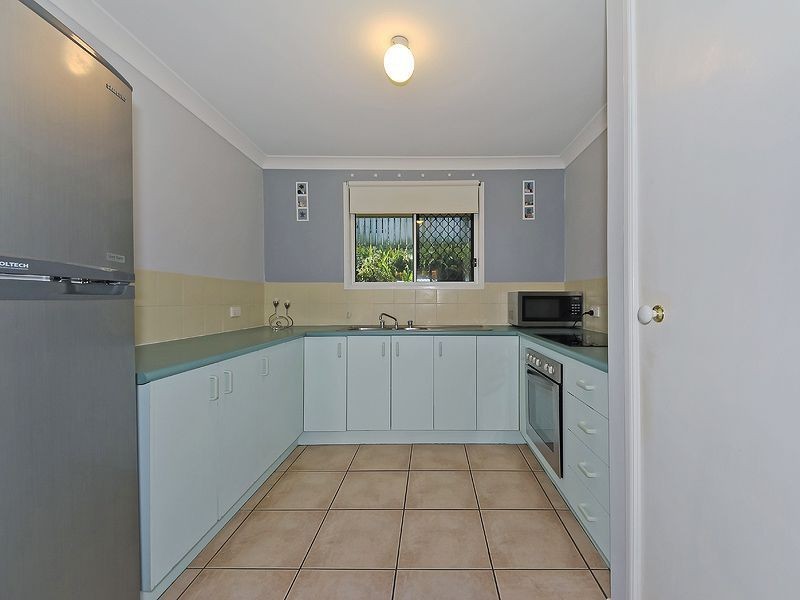 8 Kummara Road, Edens Landing QLD 4207