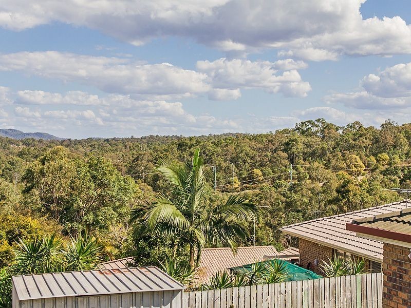 8 Kummara Road, Edens Landing QLD 4207
