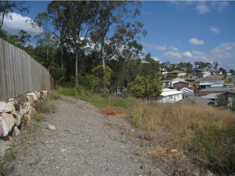 13 Bindarri Street, Waterford QLD 4133