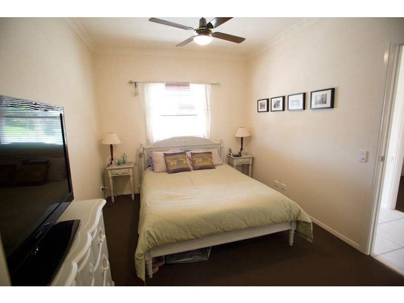 7 Benarkin Close, Waterford QLD 4133