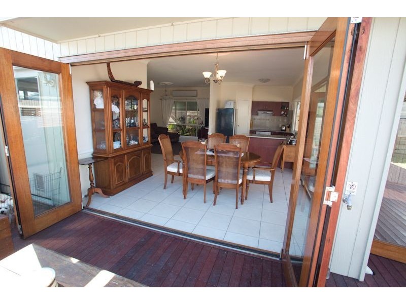 7 Benarkin Close, Waterford QLD 4133