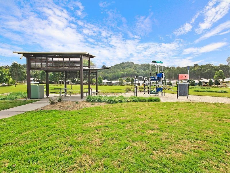 14 Breezeway Dr, Bahrs Scrub QLD 4207