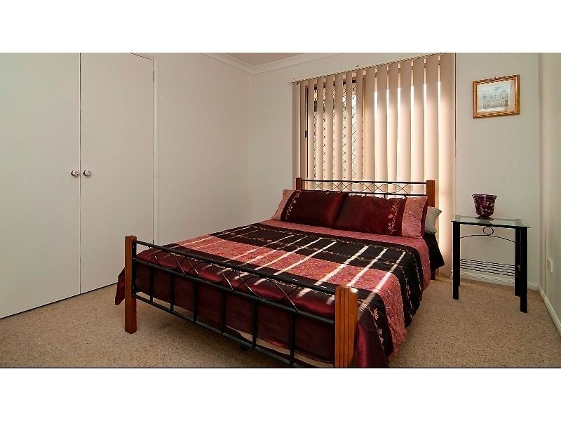 2 Wilhelm Drive, Windaroo QLD 4207