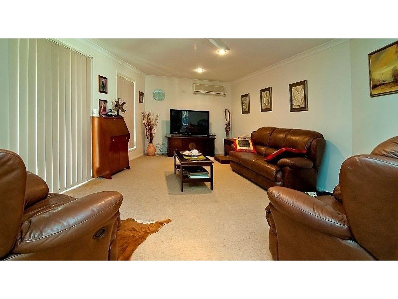 2 Wilhelm Drive, Windaroo QLD 4207