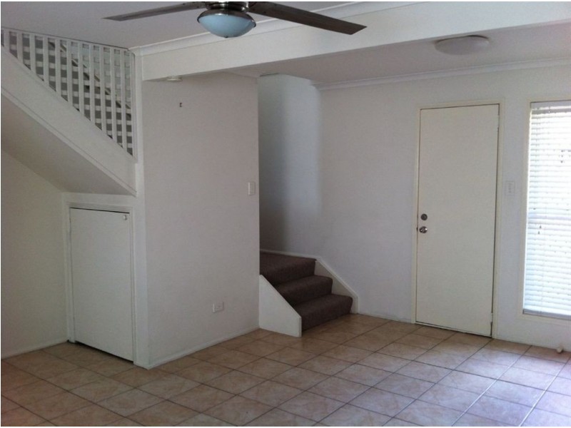 18/15 Pine Avenue, Beenleigh QLD 4207