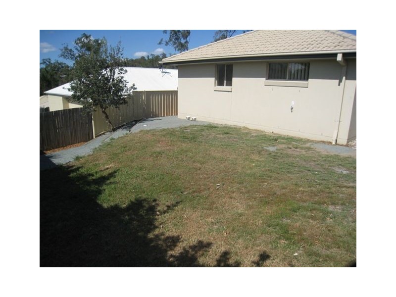 61 Woodlands Boulevard, Waterford QLD 4133