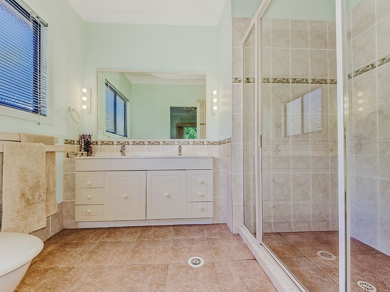 7 Albert Valley Drive, Bahrs Scrub QLD 4207