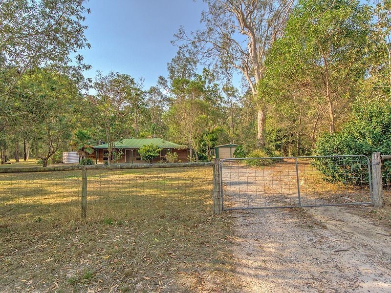 37 Ellen Court, Logan Village QLD 4207