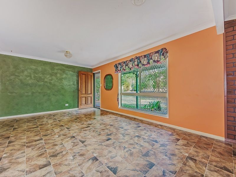 37 Ellen Court, Logan Village QLD 4207