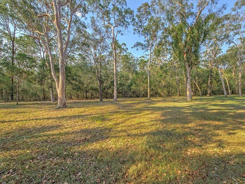 37 Ellen Court, Logan Village QLD 4207