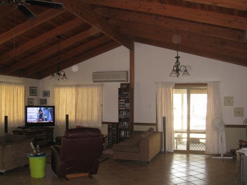 1 Warner Road, Chambers Flat QLD 4133