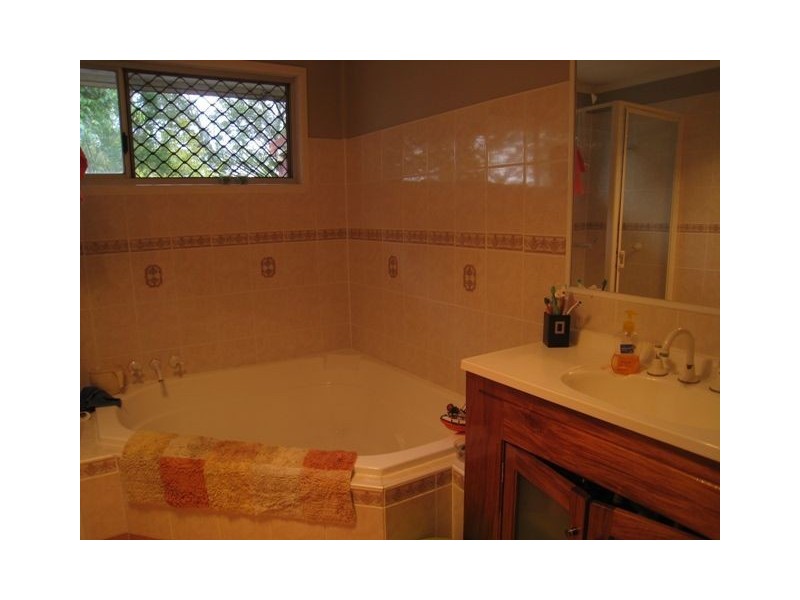 12 Strafford Road, Bethania QLD 4205