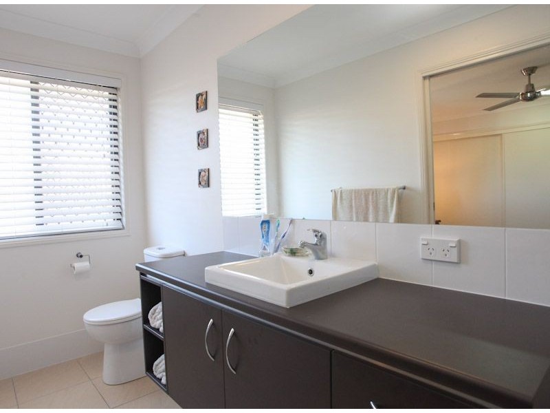 14 Coalstoun Crossing, Waterford QLD 4133