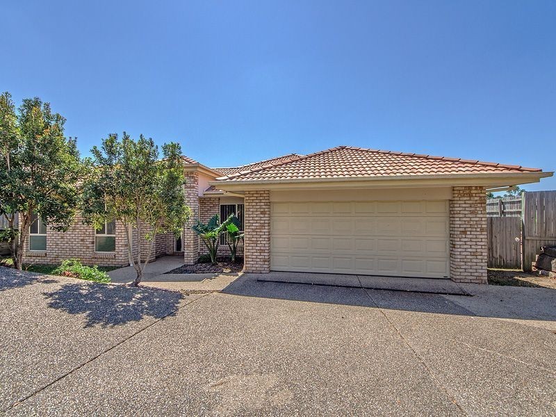 13 Holliday Dr, Edens Landing QLD 4207