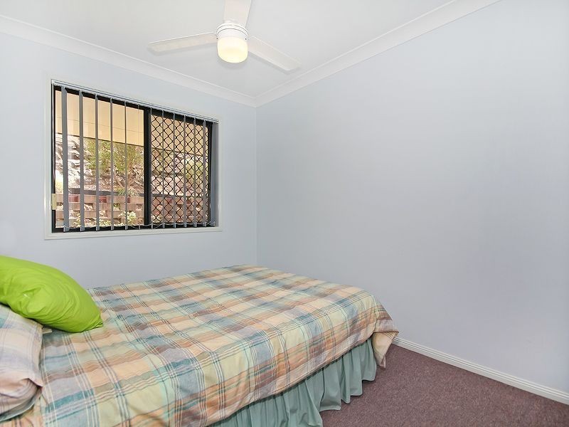 17 Chatfield St, Edens Landing QLD 4207