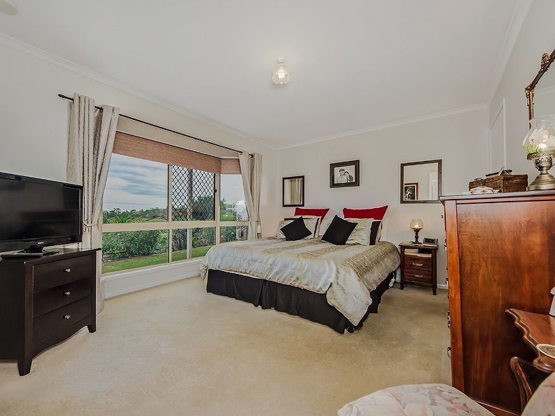 Edens Landing QLD 4207