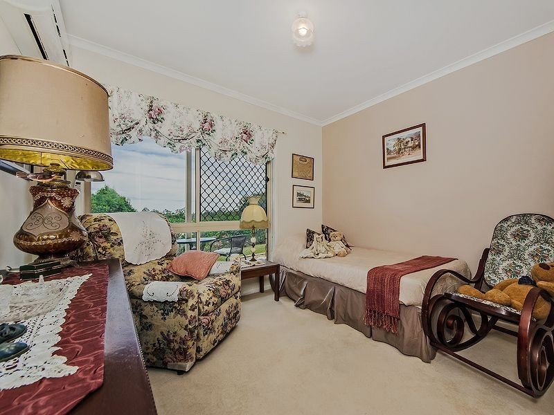 Edens Landing QLD 4207