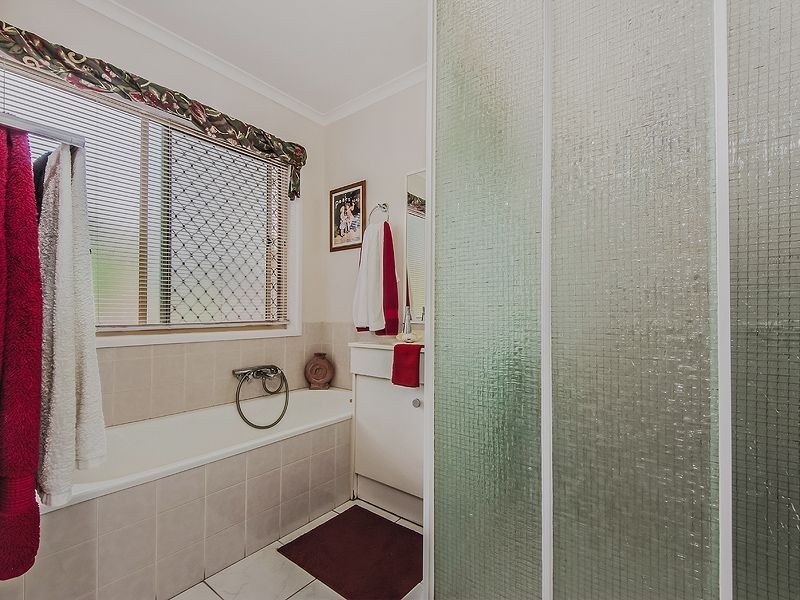 Edens Landing QLD 4207