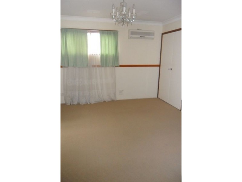 18 Garrima Dr, Loganholme QLD 4129