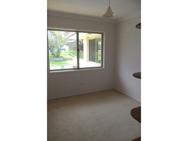 10 Sheridan Crescent, Shailer Park QLD 4128